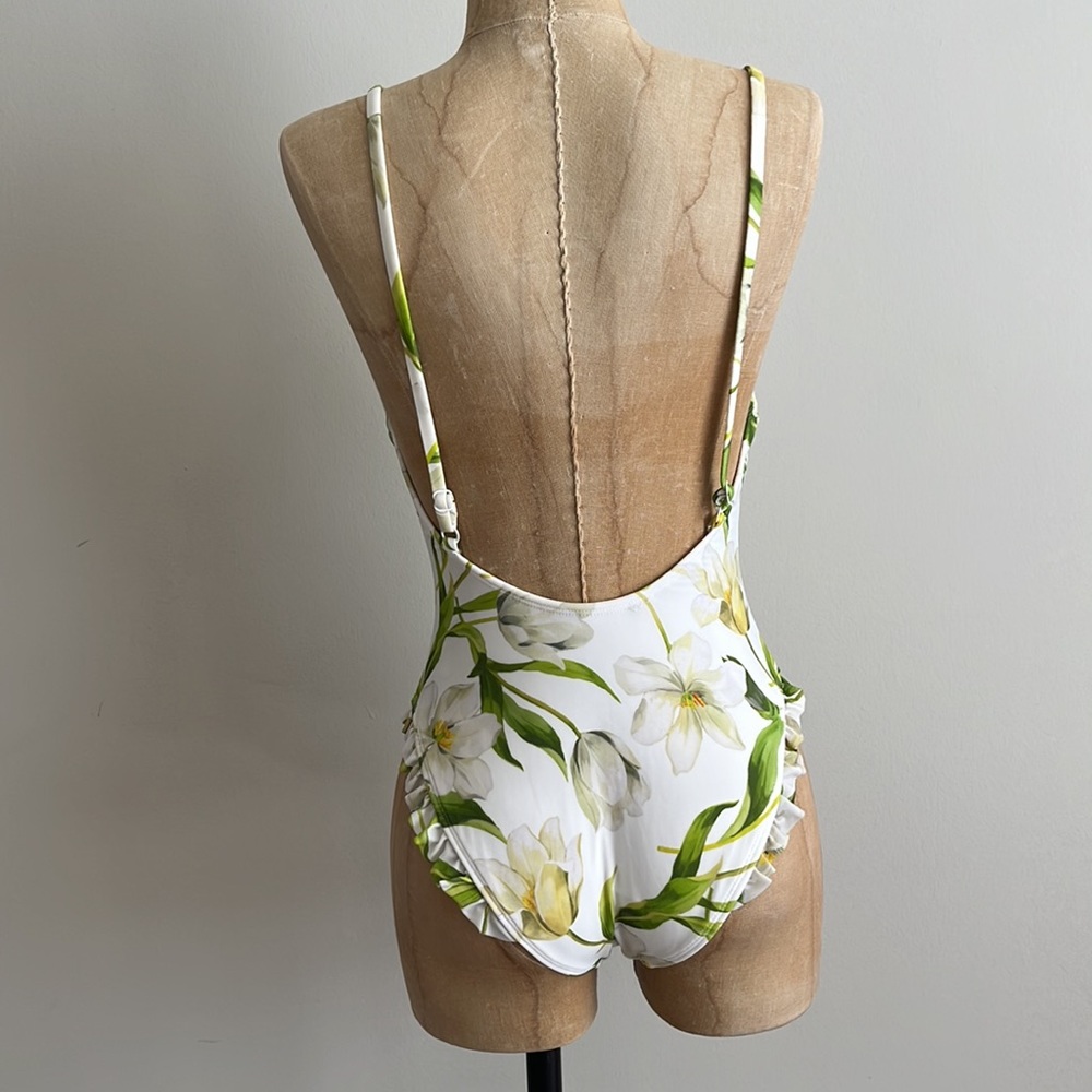ASOS One-Piece - Picture 4 of 7